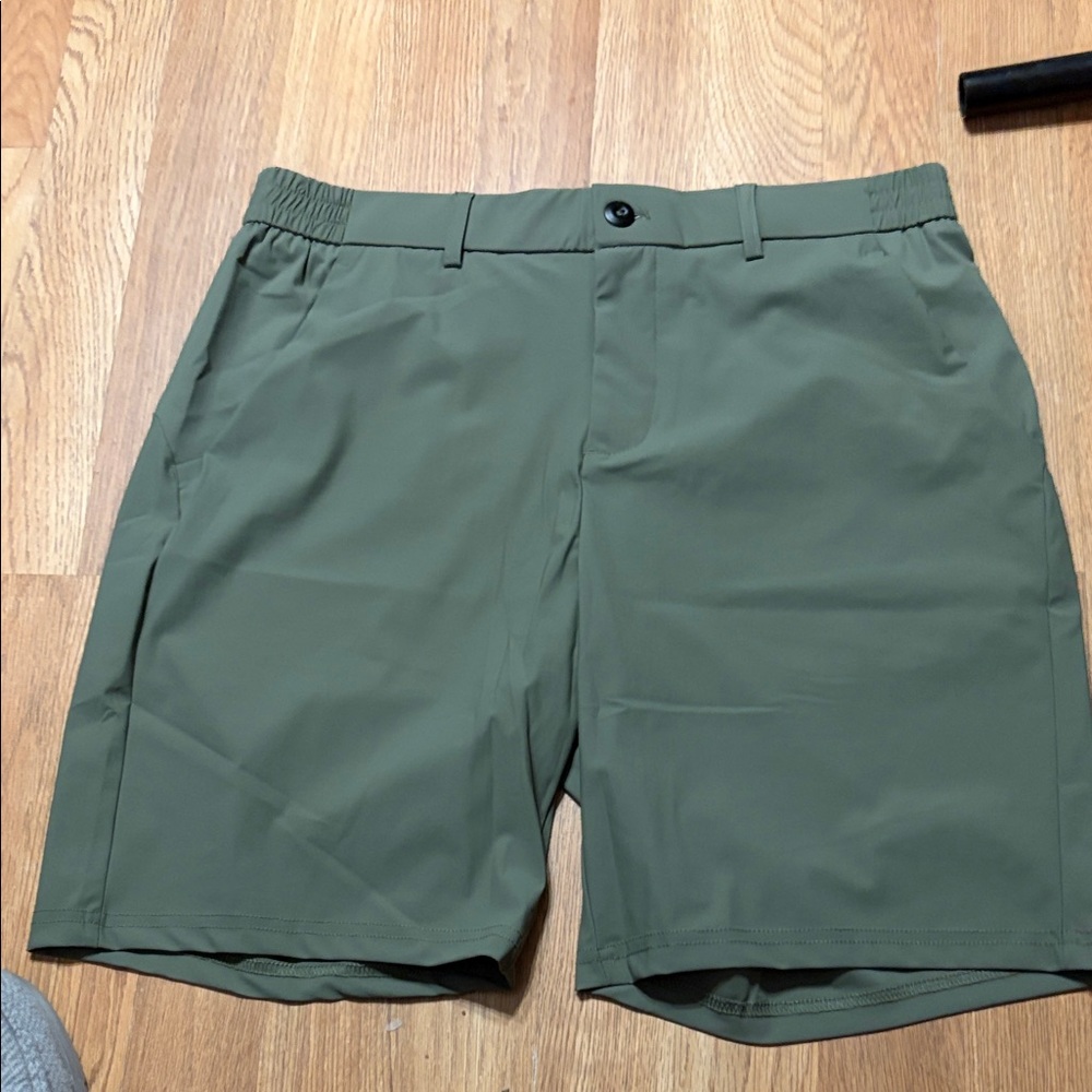 Men's Casual Green Shorts